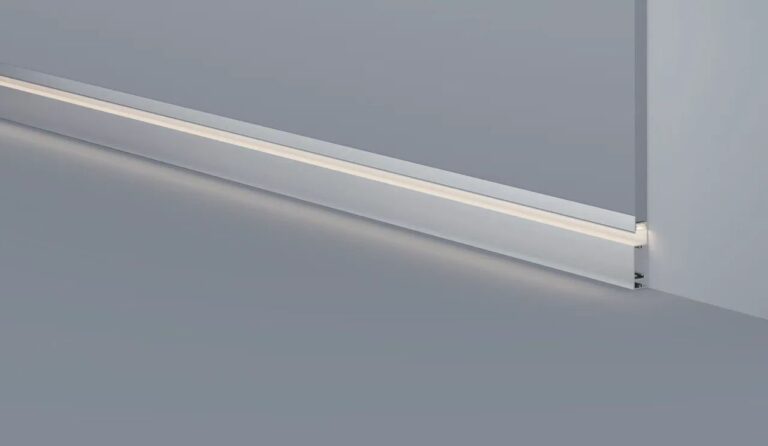 Baseboard LED-kanaler